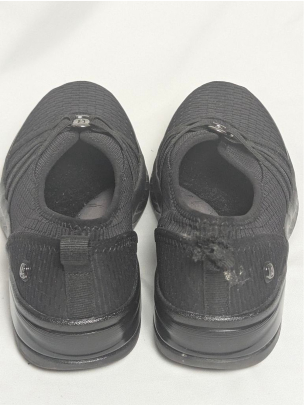 Bzees Black Knit Slip On Comfort Flats Womens Size 8M - Picture 8 of 9